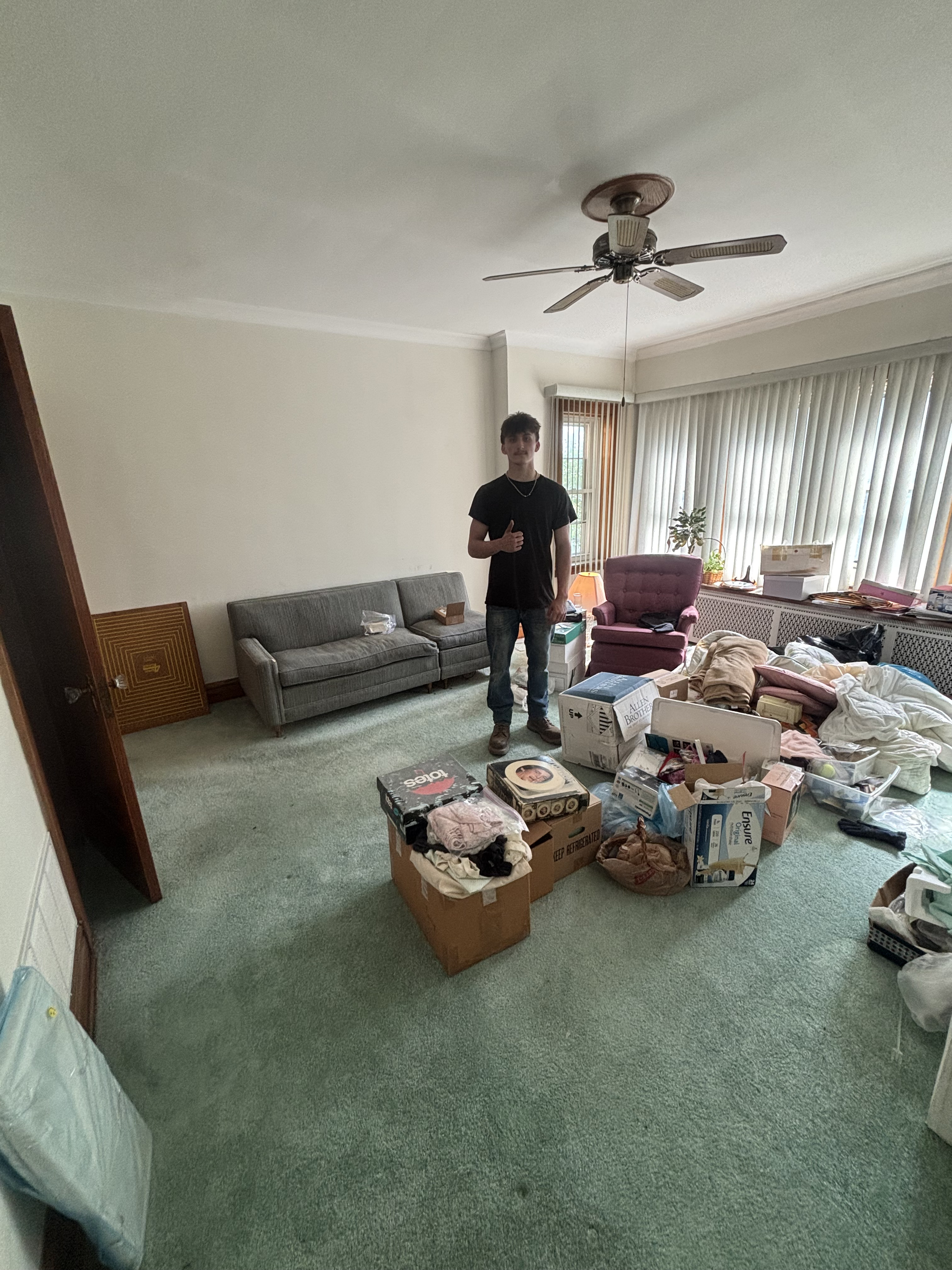 Junk removal in Oak Brook, IL